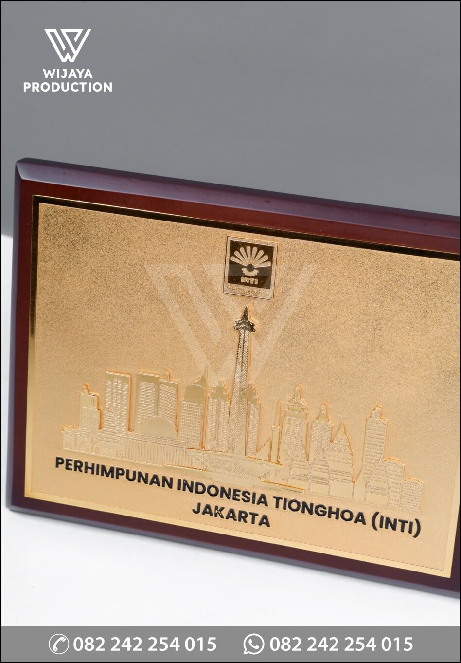 Detail Plakat Kayu Perhimpunan Indonesia Tionghoa Jakarta