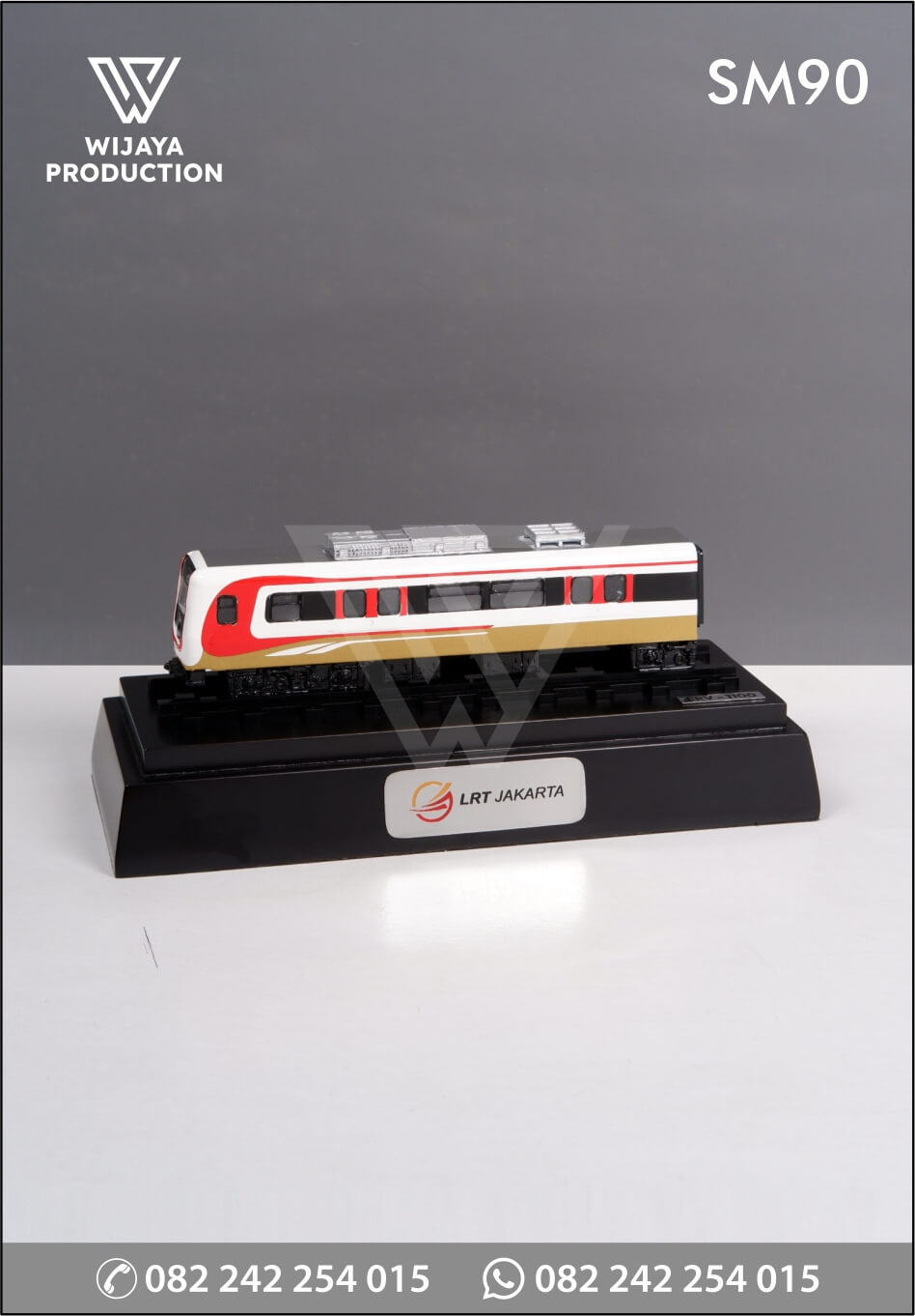 Souvenir Miniatur LRT Jakarta