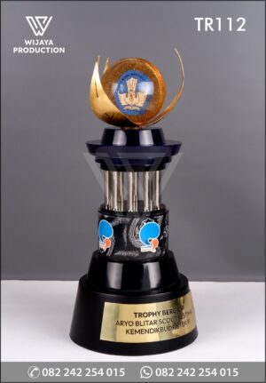 TR112 Trophy Bergilir Aryo Blitar Scout Festival